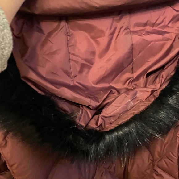 Columbia Maroon Hooded Puffer Jacket - Picture 8 of 13